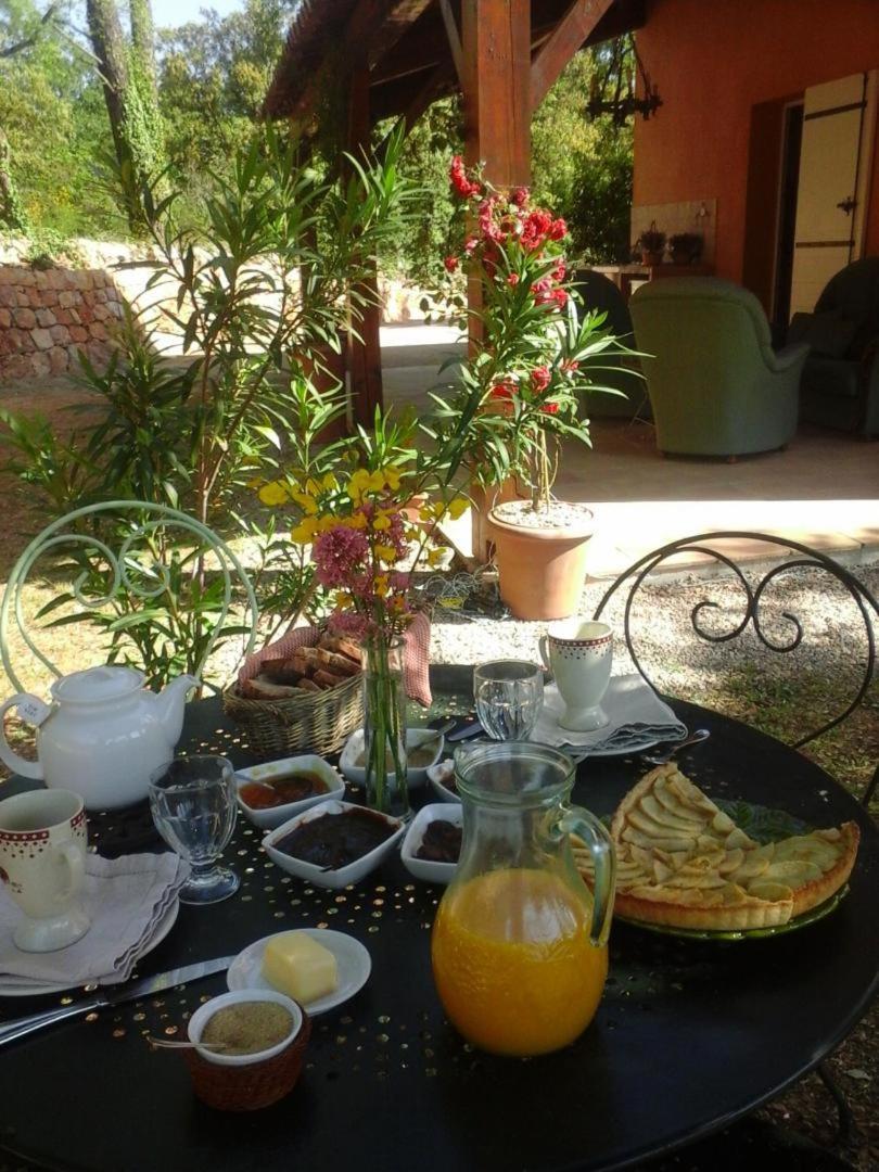 La Maison De Campagne Carcès Εξωτερικό φωτογραφία